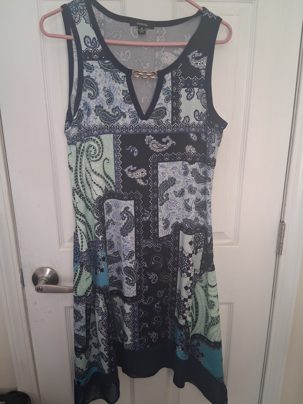 Suzy Shier Navy & Mint Paisley Sleeveless Dress